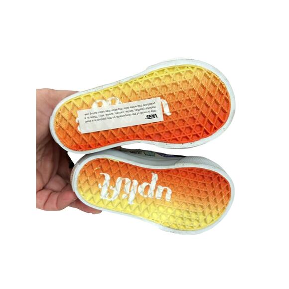 Vans‎ Sneakers Toddler Girl's Size 4 New Sk8-Hi Cultivate Care In This Together - Picture 4 of 5